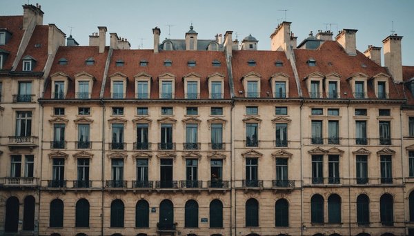 Exploration visuelle des joyaux architecturaux de lyon par un photographe